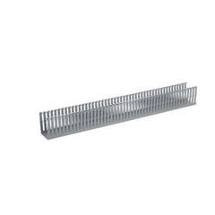 Canaleta Ranurada de PVC sin Tapa, Tipo F, 2.25 in de Ancho, 3.14 in de Alto y 1800 mm de Largo, Color Gris
