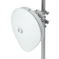 Radio Backhaul UISP Airfiber 60 XR para PTP en 60 Ghz, hasta 5.4 Gbps, radio redundante en 5 Ghz, SFP+ 10G, con GPS y Bluetooth, hasta 15 Km