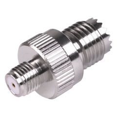 Adaptador en Línea de Conector Mini-UHF Hembra a SMA Hembra, Níquel/ Oro/ Teflón.