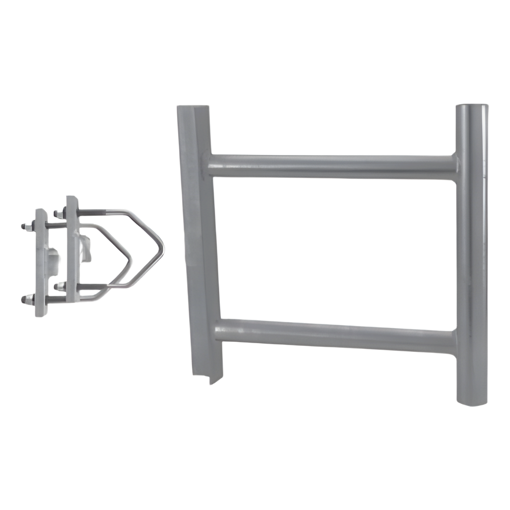 Montaje de Soporte Lateral en Forma de H para Instalar Antenas Colineales de Fibra de Vidrio a una Separación de 38 cm. de la Torre.