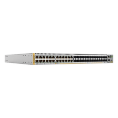 Switch Stackable 24-port 10/100/1000T y 24-port 100/1000 SFP, 4 SFP+ y doble hotswap - No incluye fuentes de alimentación