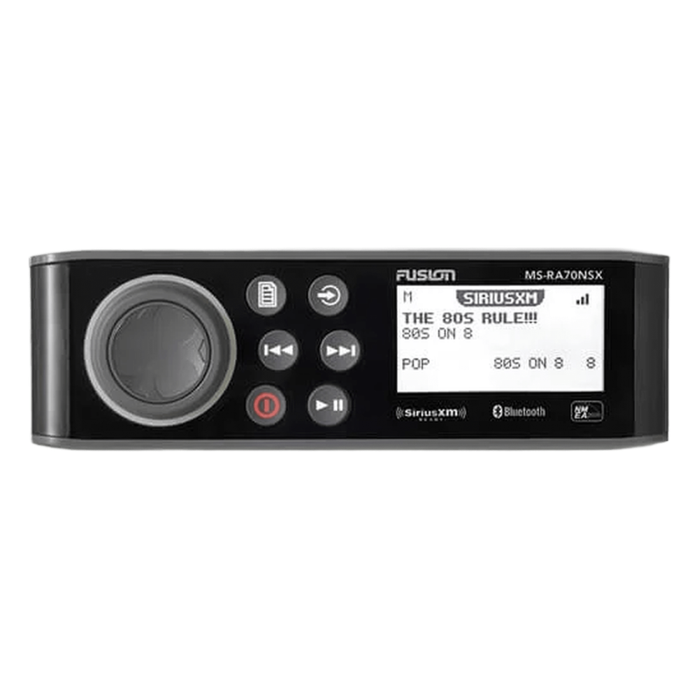 Sistema de Audio Marino MS-RA70 / Pantalla LCD Monocroma 2.6" / Tecnología Multi-Zone™️ 2 Zonas / Potencia Pico 200 W / Bluetooth® y ANT® / Compatible con SiriusXM y DAB+ / IPX7 / USB para Actualizaciones