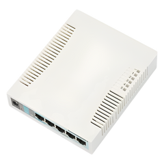 Switch Mikrotik 5 puertos Gigabit Ethernet y 1 SFP