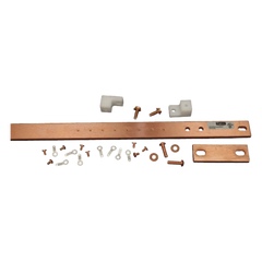 Barra de Tierra Física para Rack 19" (482.6 mm) / 1 UR / Aleación de Cobre 110 Estañado / Espesor 6 mm / Cumple EIA-310-D / Incluye Kit de Montaje