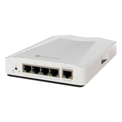 Cloud Router Switch / 4 puertos 10Gbps / Montaje en pared o Riel Din