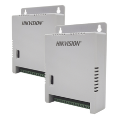 2 Fuentes de Poder Regulada (12 Vcc / 13.5 Vcc / 15 Vcc) para 16 Cámaras / 1 Amp por Salida / Voltaje de Entrada 90 - 130 VCA / Soporta 4K / Modo para Largas Distancias