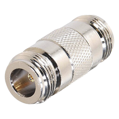 Adaptador Barril en Linea para 50 Ohm, de Conector N Hembra a N Hembra, Plata/ Oro/ Teflón.