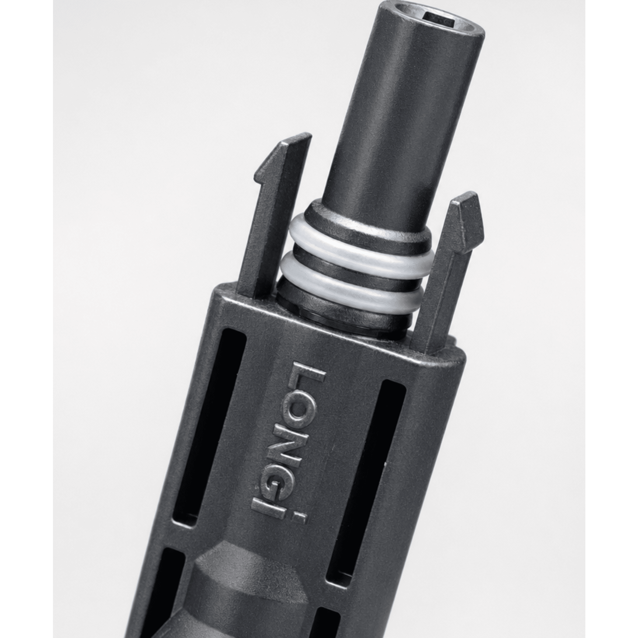 Conector Solar MC4 LONGi Sea-Shield / 1500 Vcc / 40 A (IEC) / 30 A (UL) / IP68 Sumergible 1.2 m (3.9 ft) / Doble Anillo de Sellado / Cable 4-6 mm²