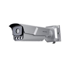 Cámara Bullet ANPR 8MP / Sensor CMOS 1/1.8" / Lente motorizado 8-32mm / WDR 140 dB / Reconocimiento Inteligente de Matrículas / IP67 IK10 / Alimentación PoE 802.3at