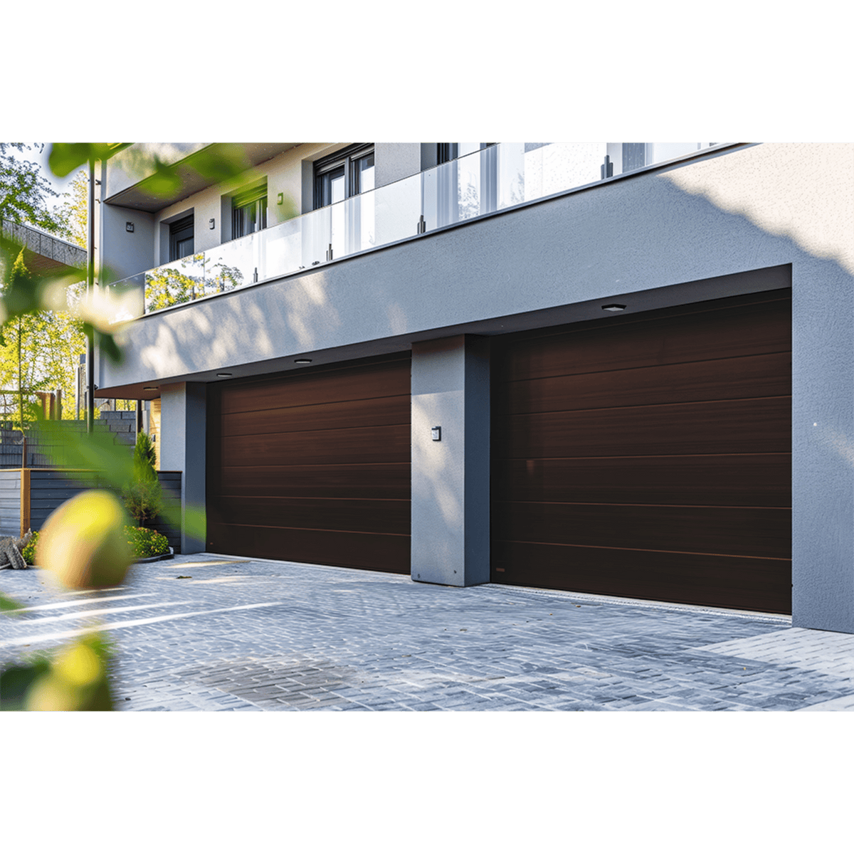Sección para puerta de Garage / Lisa / Imitacion Madera / BLACK WALNUT/ Para GARAGE208B / Estilo Americana.