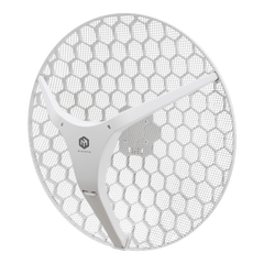 CPE para exteriores de largo alcance con Wi-Fi 6, ideal para enlaces punto a punto, disponible en una versión de 27 dBi (XL).
