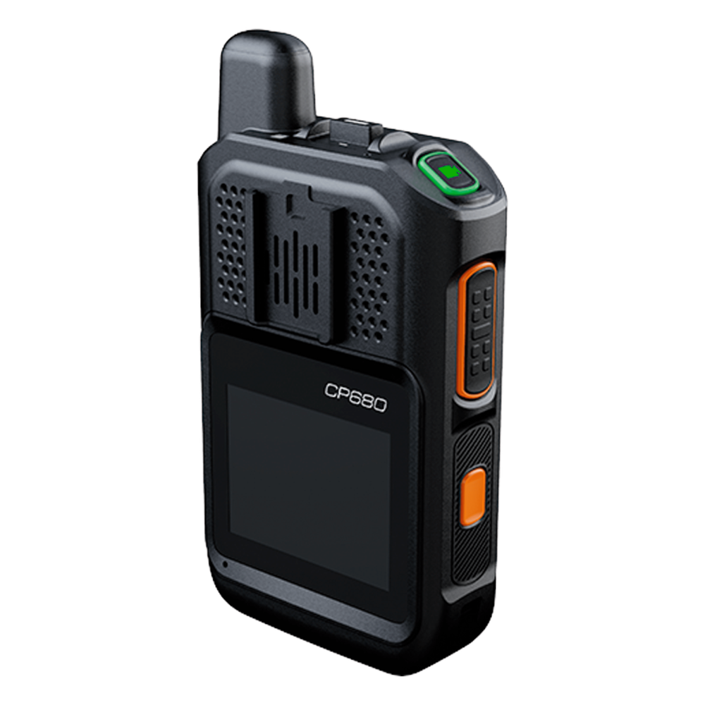 Bodycam IP67 4G LTE Android 12 / Con Funciones de Radio POC / Pantalla Táctil de 2" / Soporta llamadas Telefónicas y Mensajes SMS /Descarga de Vídeo automática con estación