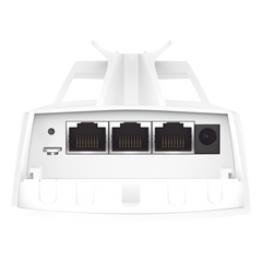 Punto de Acceso Exterior Bridge 5 GHz / 867 Mbps / Alcance 1 km / IP65 / 3 Puertos Gigabit / Gestión Omada SDN / Protección Rayos 6 kV / PoE Pasivo