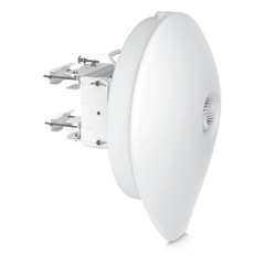 airFiber 60 XG Radio PtP 60 GHz (57–66 GHz) con Radio de Respaldo de 5 GHz, Para una Distancia de Hasta 4 km con Soporte SFP+
