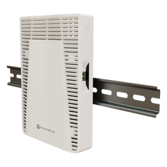 Cloud Router Switch / 4 puertos 10Gbps / Montaje en pared o Riel Din