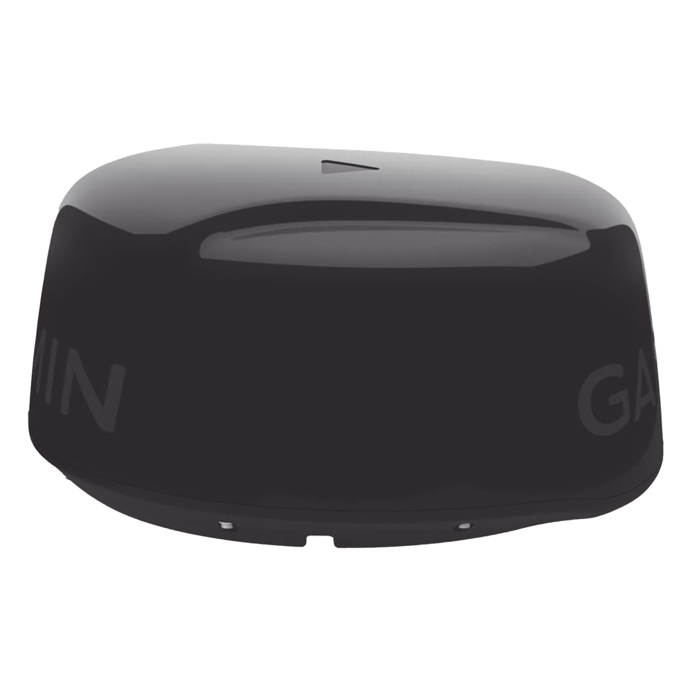 Radar  tipo domo GMR Fantom 18x color negro de hasta 48 Millas Náuticas de alcance máximo, con 50 W de potencia.