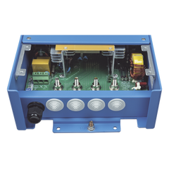 Centaur 12/40 / Cargador de Baterías 12V, 40A / Para Ambientes Marinos y Terrestres. /  Bancos de 160 a 400 Ah