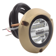 Luz led marina sumergible SeaBlaze X2, emite luz de color blanco y azul de 6000 lúmenes, fabricada en bronce naval con grado de protección IP68.