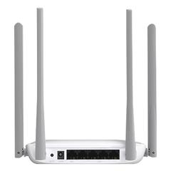 Router Inalámbrico N Mejorado / 2.4 GHz de 300 Mbps / 1 Puerto WAN 10/100 Mbps / 3 Puertos LAN 10/100 Mbps / 4 Antenas de 5 dBi