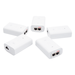 5 Unidades del Adaptador PoE Ubiquiti de 24 VDC, 1.0 A con puerto Gigabit, color blanco