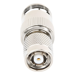 Adaptador en Línea, de Conector TNC Macho Inverso a N Hembra, Niquel/ Oro/ Teflón.