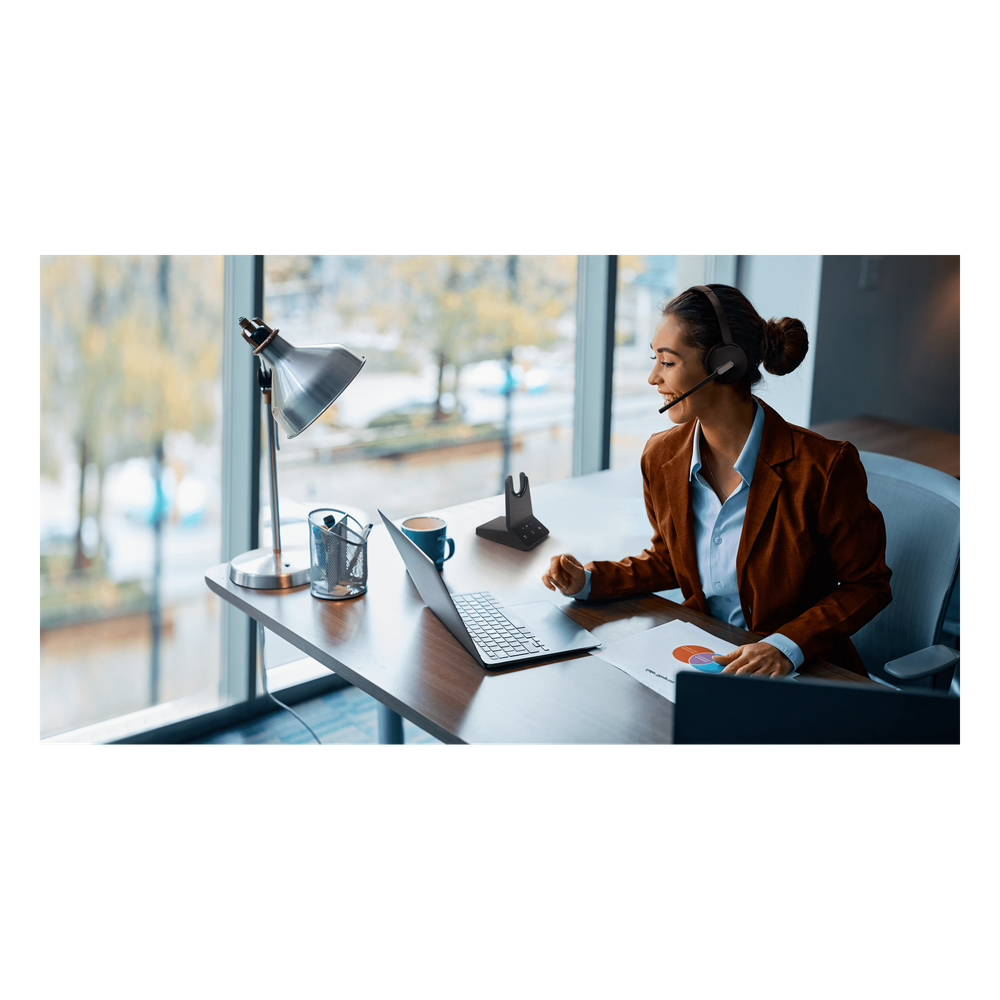 Auriculares mono Yealink WH64 edición UC/ Base DECT y auriculares con Bluetooth integrado/ Cancelación de ruido con 3 micrófonos/ Hasta 32 horas de conversación