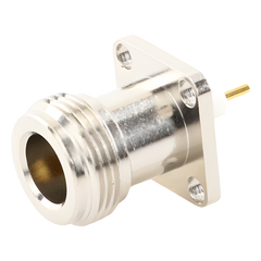 Conector N Hembra de Montaje de Panel con 4 perforaciones a 12.7 mm, soldable.