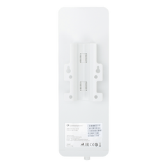 Suscriptor ePMP Force 130 MIMO 2x2 / 28 dBm de potencia / Mejor desempeño en zonas altamente ruidosas / 5150-5970 MHz / Distancia de 3 km en PTMP / Antena integrada de 14 dBi (C050900C505A)