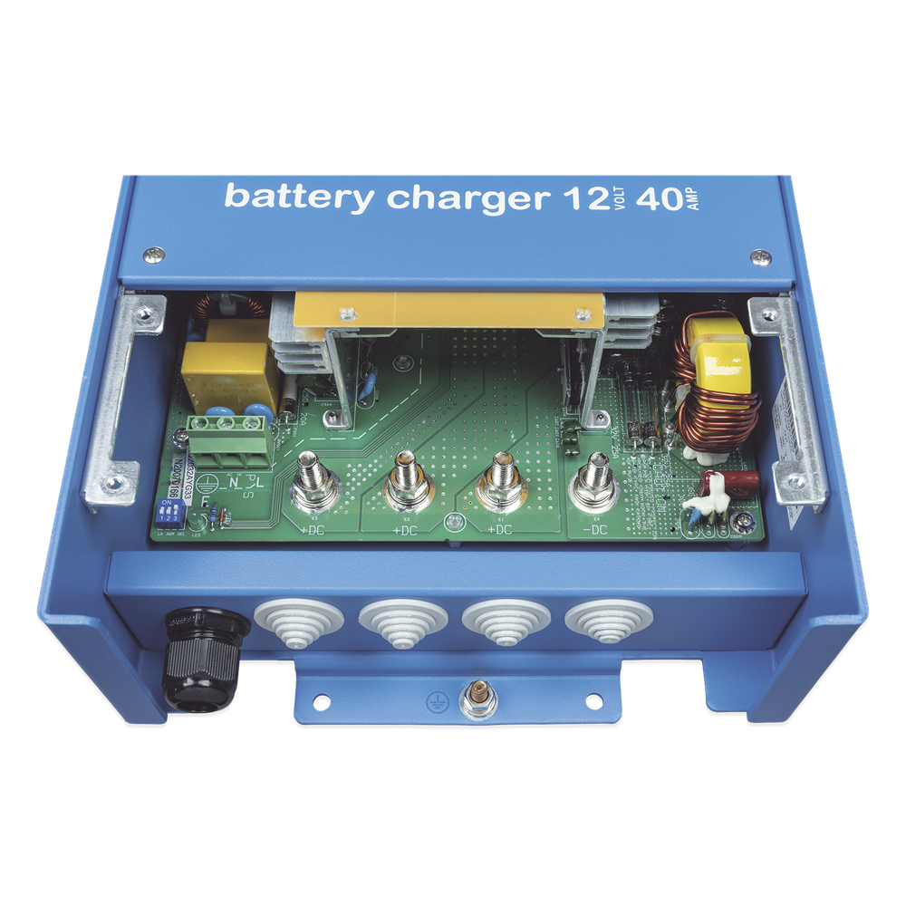 Centaur 12/40 / Cargador de Baterías 12V, 40A / Para Ambientes Marinos y Terrestres. /  Bancos de 160 a 400 Ah