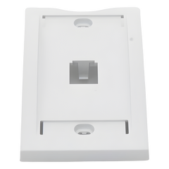 Placa de Pared Vertical Ejecutiva, Salida Para 1 Puerto Mini-Com, Con Espacios Para Etiquetas, Color Blanco