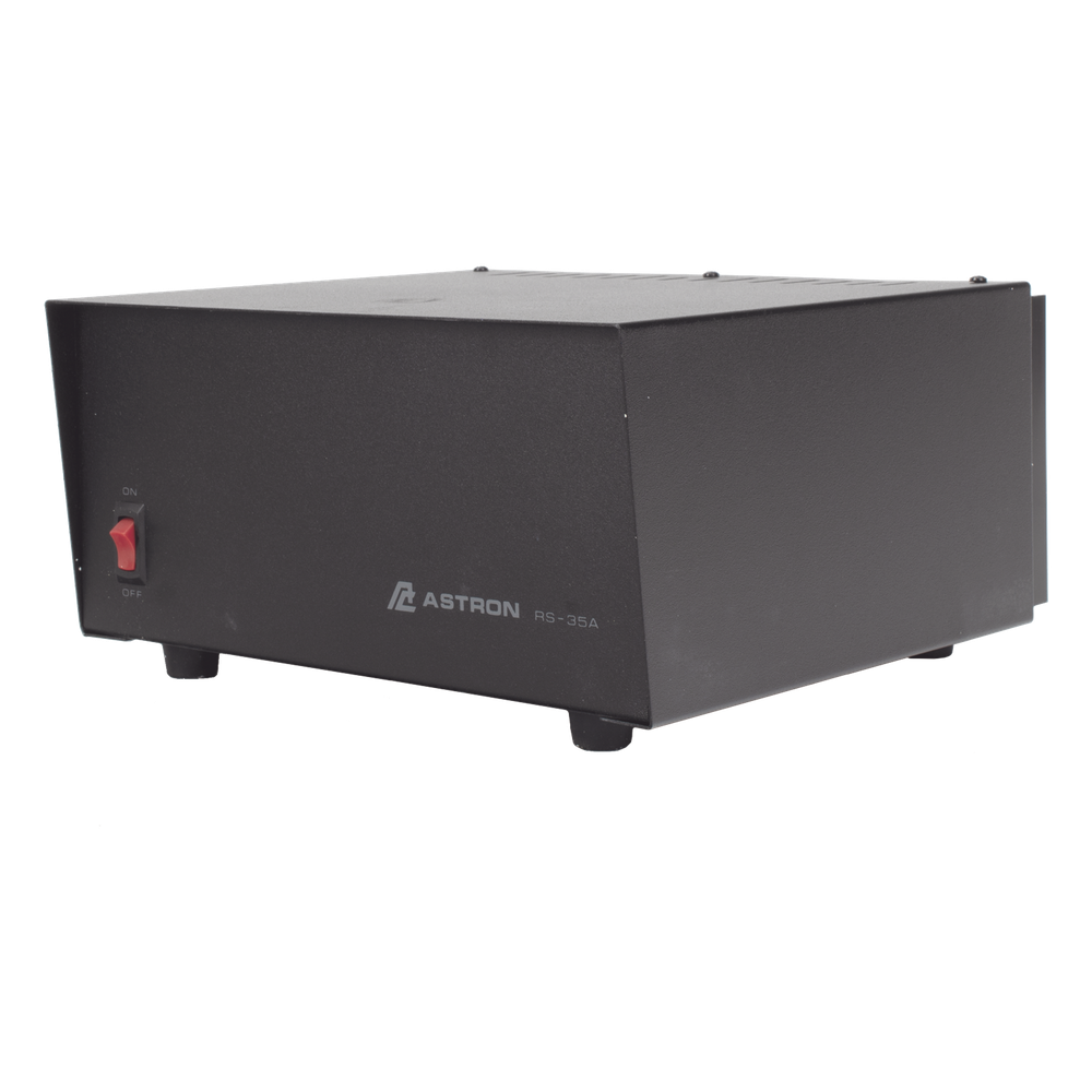 Fuente de Poder Lineal / 13.8 Vcc 35 A / Regulación Electrónica / Disipador Térmico / Voltaje Universal / Alta Potencia