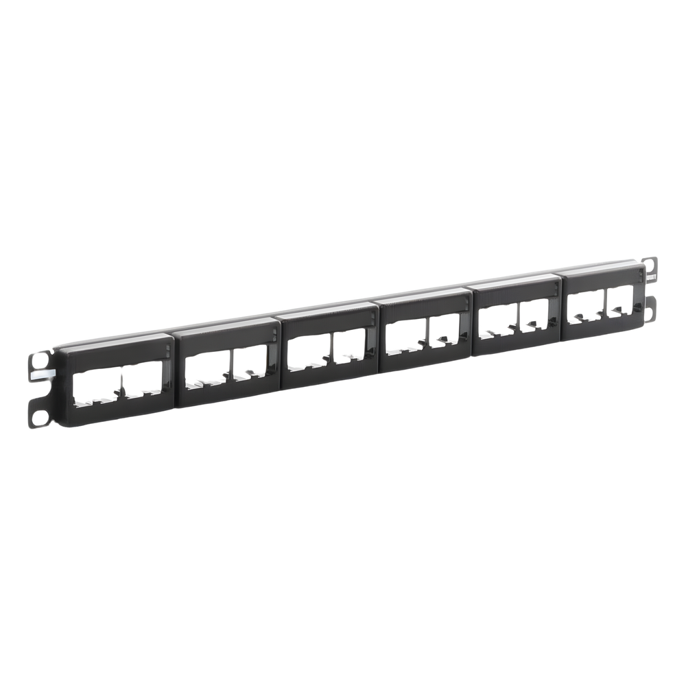 Panel de Parcheo Modular Mini-Com (Sin Conectores), Plano, Sin Blindaje, Con Etiqueta y Cubierta, de 24 Puertos, 1UR