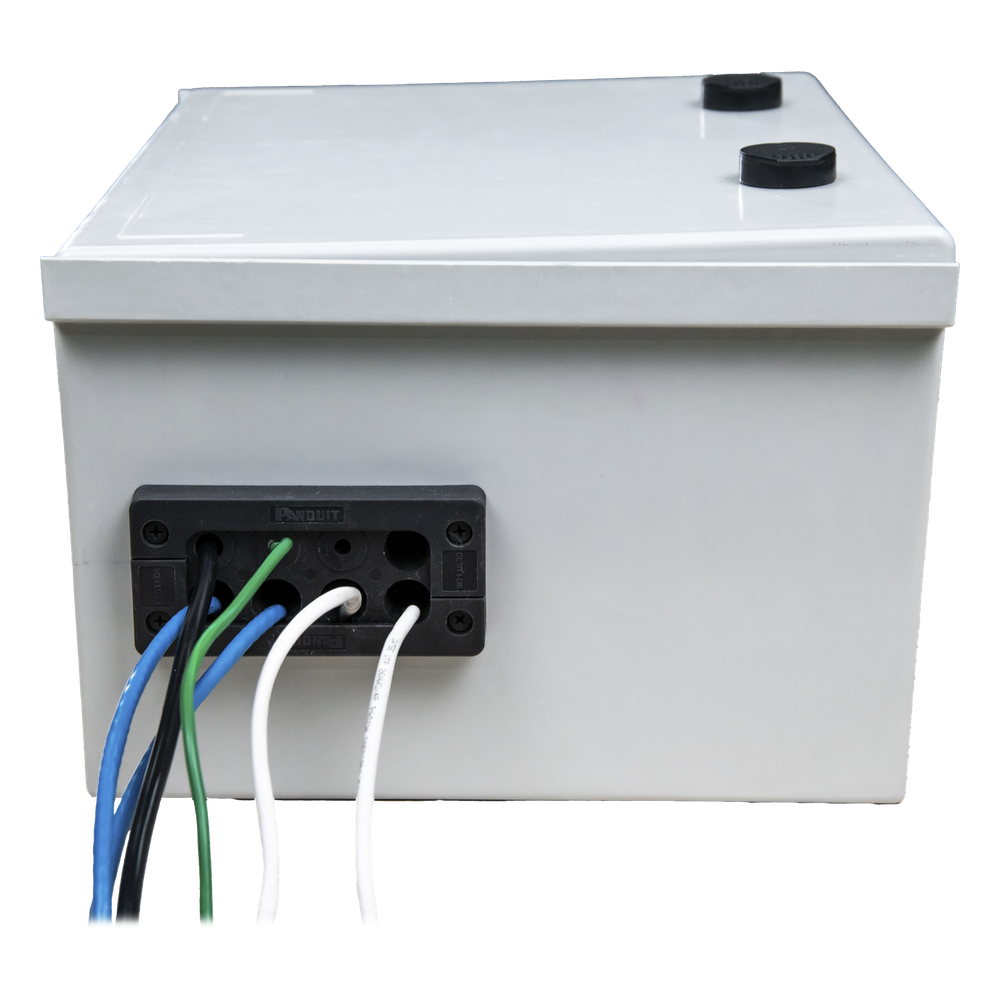 KIT de Gabinete de Poliéster (300 x 400 x 200 mm) + Controlador de Carga con Switch PoE (5) + Batería de 12V 7Ah