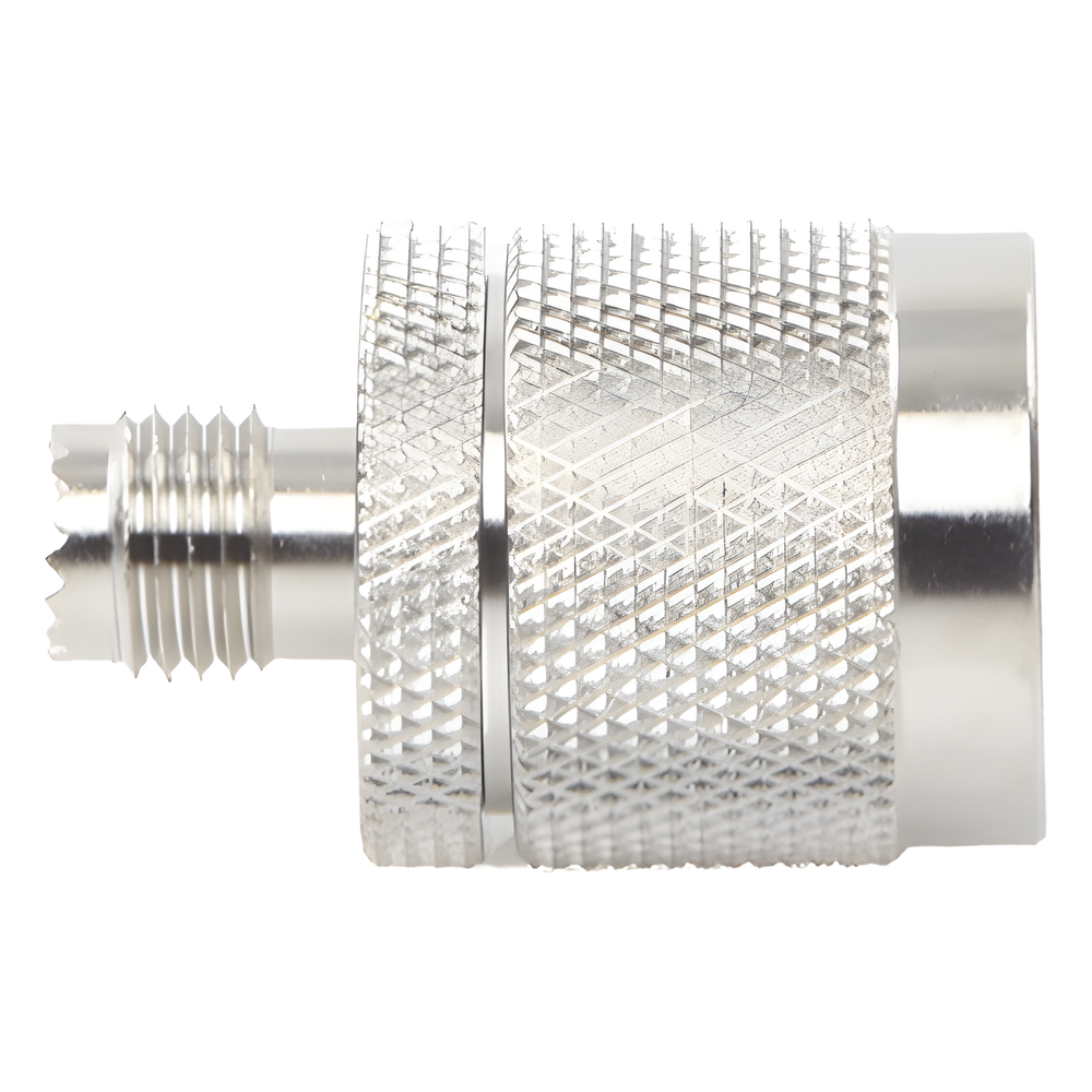 Adaptador en Línea, de Conector Mini UHF Hembra a N Macho, Níquel/ Oro/ Teflón.