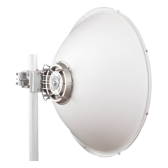 Antena direccional Alto Rendimiento / Parábola profunda para mayor aislamiento al ruido /4 ft / Guía de onda  para radio B5x y C5x / Ganancia de 35 dBi / Soporte de acero inoxidable / Polaridad en 90 ° y 45 ° / Incluye montaje.