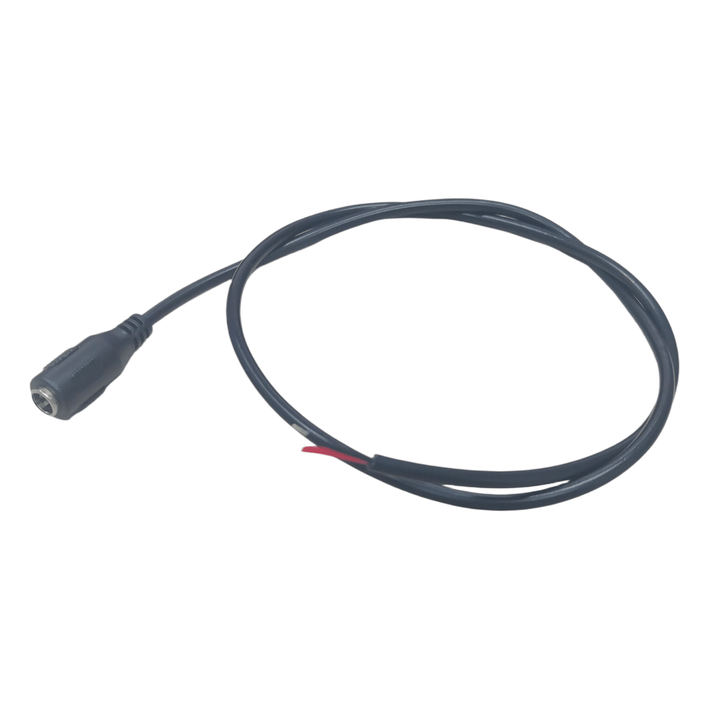 Cable con Conector Macho (Pigtail) / Forro Negro | Alimentación para Vcc con Puntas Libres | Polarizado | Largo 22 cm (8.66 Pulgadas) | Calibre 22AWG.