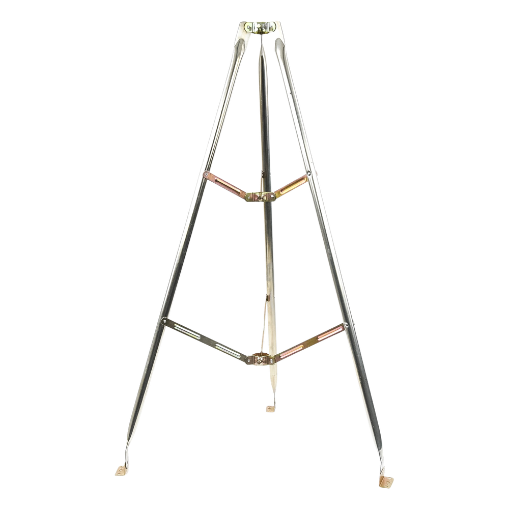 Montaje de tripie para exterior, altura total del tripie 1.52 m. Compatible con mástiles de hasta 3 m de largo 1  1/4 a 2" de diámetro