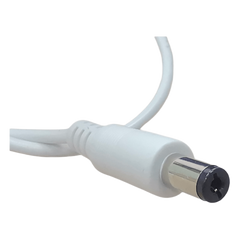 Cable con Conector Macho (Pigtail) | Forro Blanco |  Alimentación para Vcc con Puntas Libres | Polarizado | Largo 22 cm (8.66 Pulgadas) / Calibre 22AWG.