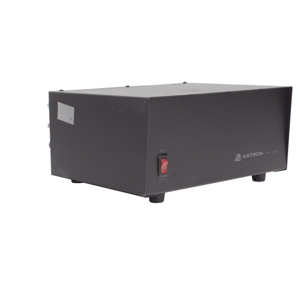 Fuente de Poder Lineal / 13.8 Vcc 35 A / Regulación Electrónica / Disipador Térmico / Voltaje Universal / Alta Potencia