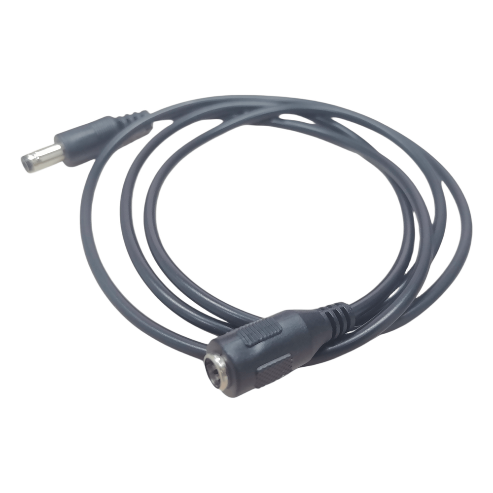 Cable con Conector Macho  ahembra (Pigtail) | Forro negro |  Alimentación para Vcc | Polarizado | Largo 1 metro | Calibre 22AWG.