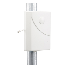 Antena Tipo Panel de Montaje en Pared, Multibanda 700-960 MHZ/ 1710-2170 MHz, 75 Ohm, conector F hembra.