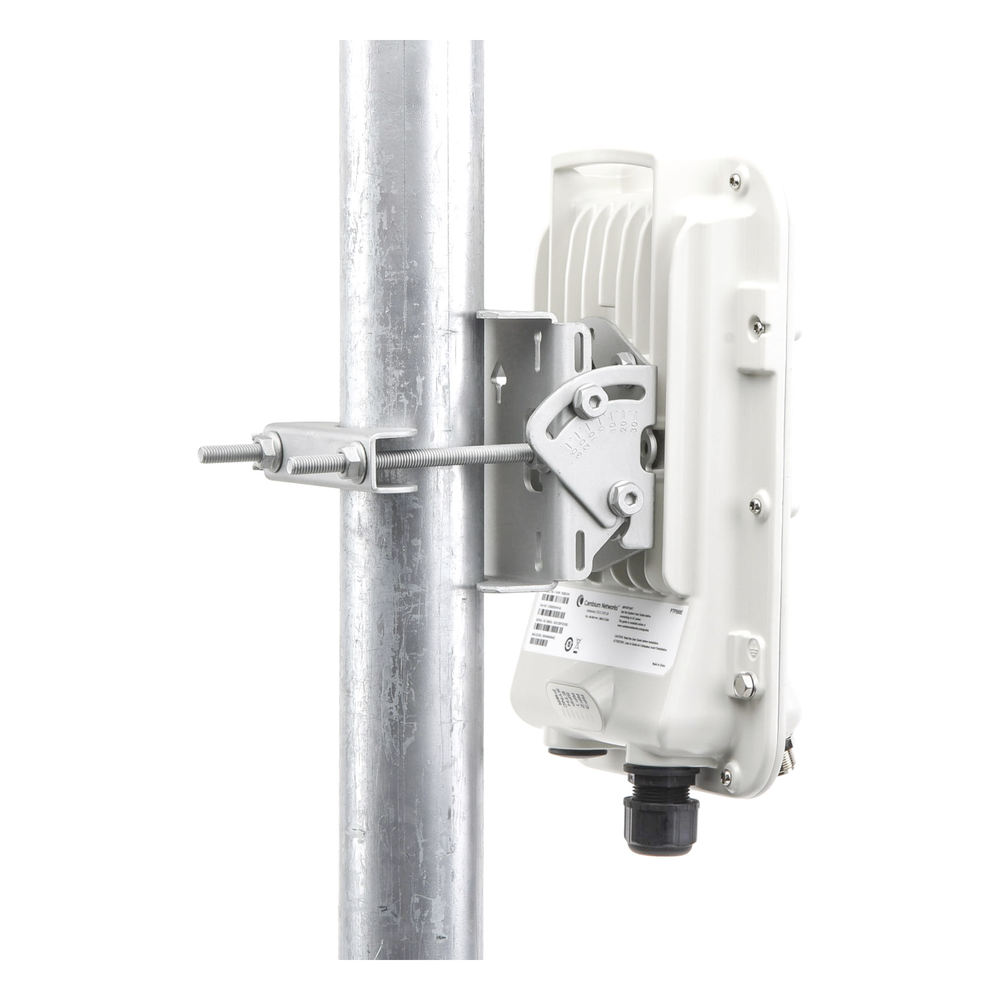 PTP-550  Hasta 1.36 GBps / 4910 - 6200 MHz / 802.11 AC Wave 2  MU-MIMO 4: 4x4 / BackHaul Conectorizado / Ideal para distancias de +80 km (C050055H014A)