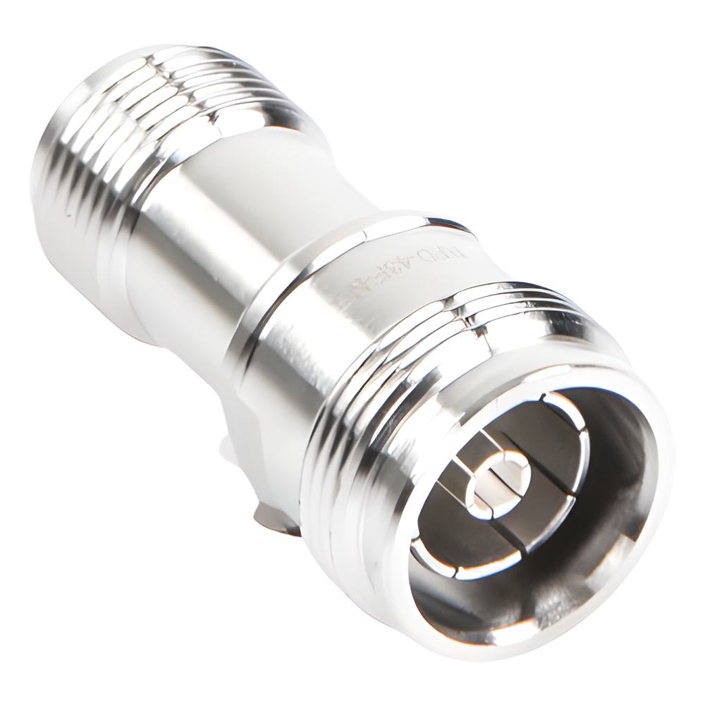 Adaptador en Línea de Conector 4.3-10 Macho a N Hembra, Bronce Blanco/ Plata/ Teflón.