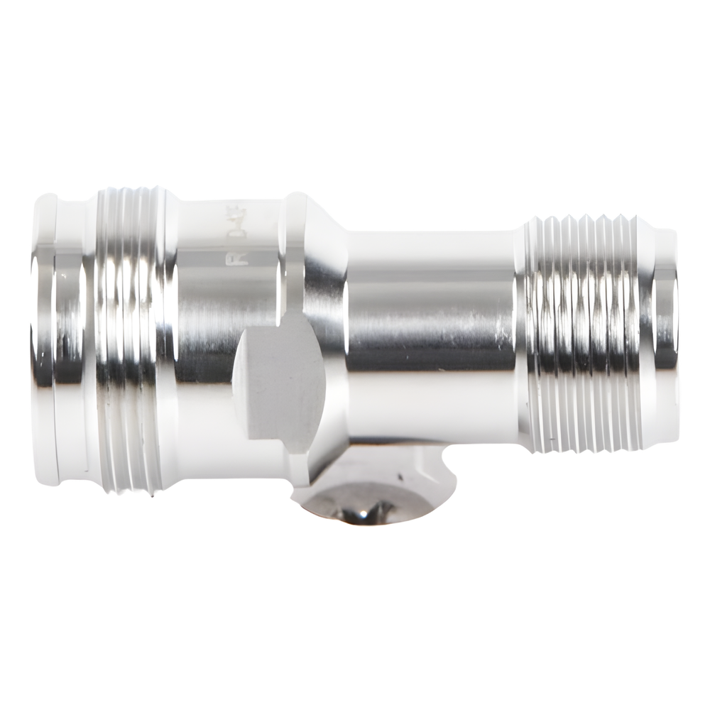 Adaptador en Línea de Conector 4.3-10 Macho a N Hembra, Bronce Blanco/ Plata/ Teflón.
